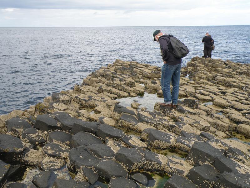 20100809n Lum op Giant Causeway.JPG